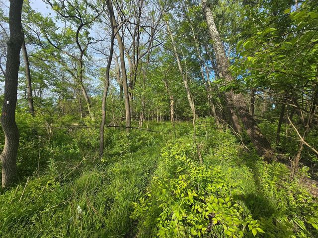 108 Arrowhead Drive, Algonquin, IL 60102