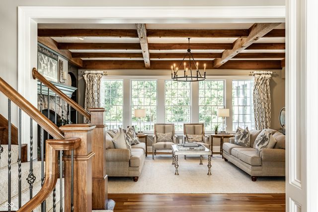 9162 Pleasant View Lane, Zionsville, IN 46077