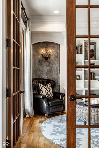 9162 Pleasant View Lane, Zionsville, IN 46077