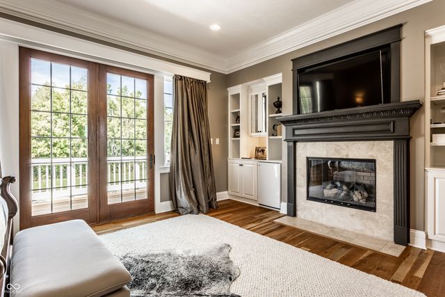 9162 Pleasant View Lane, Zionsville, IN 46077