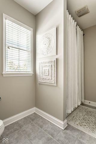 9162 Pleasant View Lane, Zionsville, IN 46077