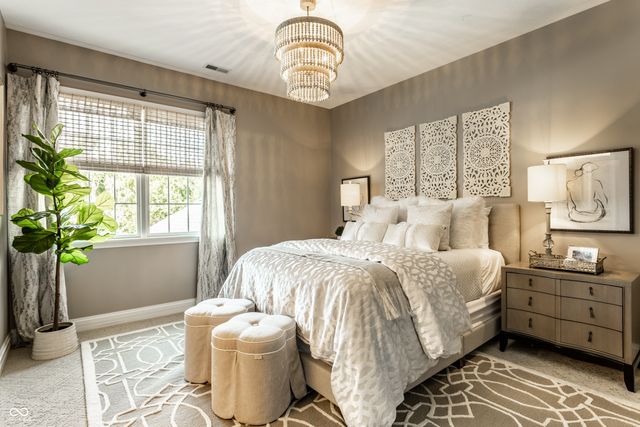 9162 Pleasant View Lane, Zionsville, IN 46077