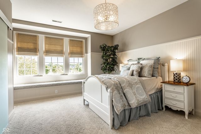 9162 Pleasant View Lane, Zionsville, IN 46077