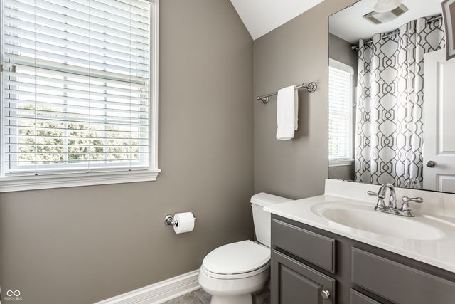 9162 Pleasant View Lane, Zionsville, IN 46077