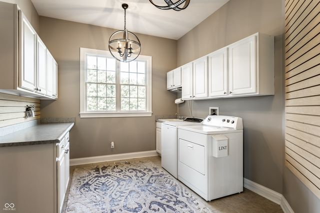 9162 Pleasant View Lane, Zionsville, IN 46077