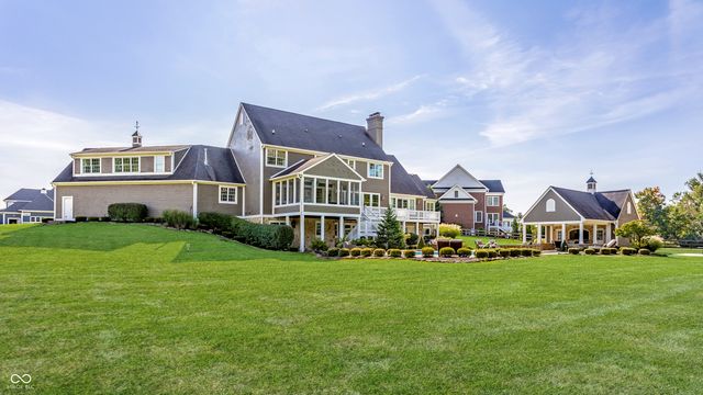 9162 Pleasant View Lane, Zionsville, IN 46077