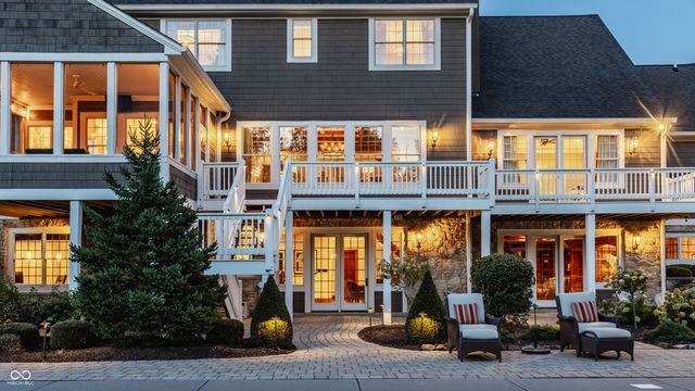 9162 Pleasant View Lane, Zionsville, IN 46077