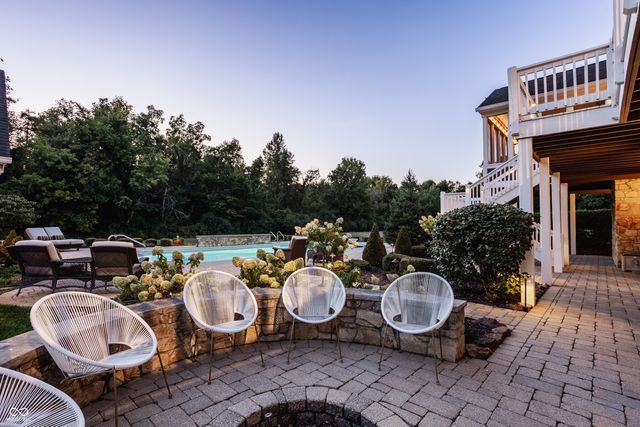 9162 Pleasant View Lane, Zionsville, IN 46077