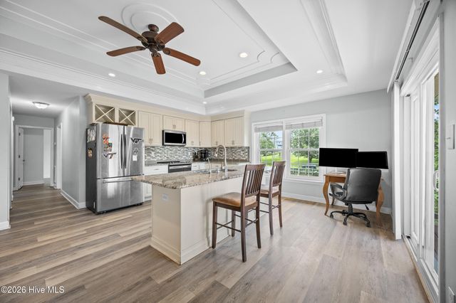 667 Hughes Road, Hampstead, NC 28443