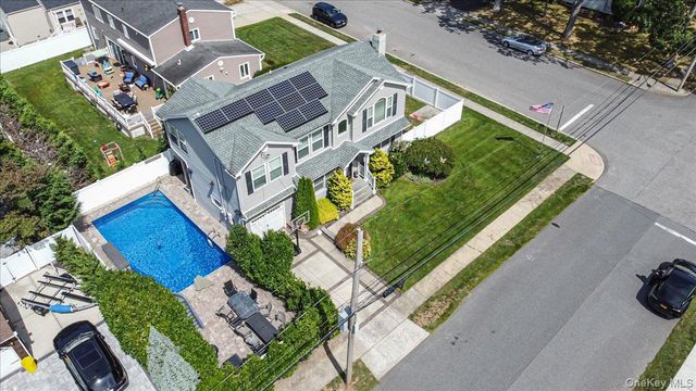 49 Brendan Avenue, Massapequa Park, NY 11762