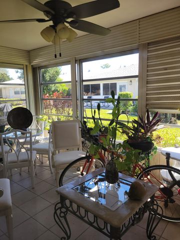 466 Holyoke Lane, Lake Worth, FL 33467