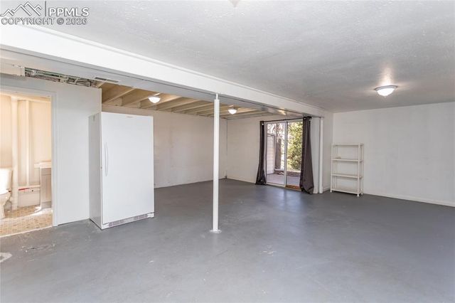 316 Cobblestone Drive, Colorado Springs, CO 80906