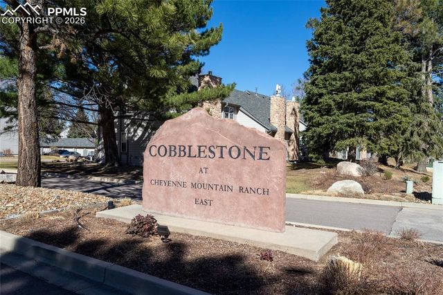 316 Cobblestone Drive, Colorado Springs, CO 80906