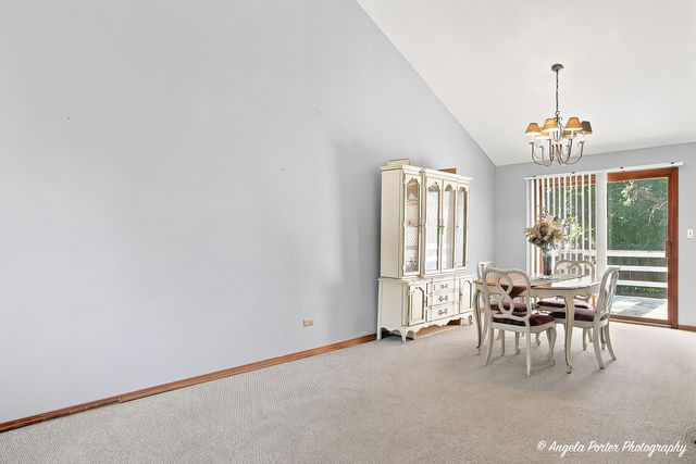 2494 FOREST VIEW Road, Lindenhurst, IL 60046