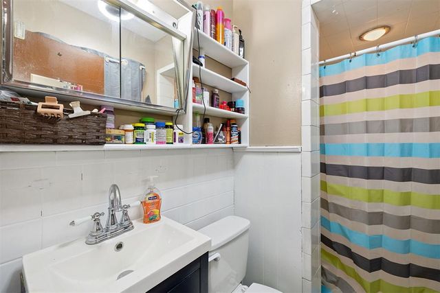 300 Cherokee Lane, El Reno, OK 73036