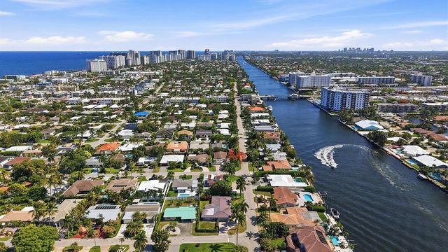 4454 W Tradewinds Avenue W, Lauderdale By The Sea, FL 33308