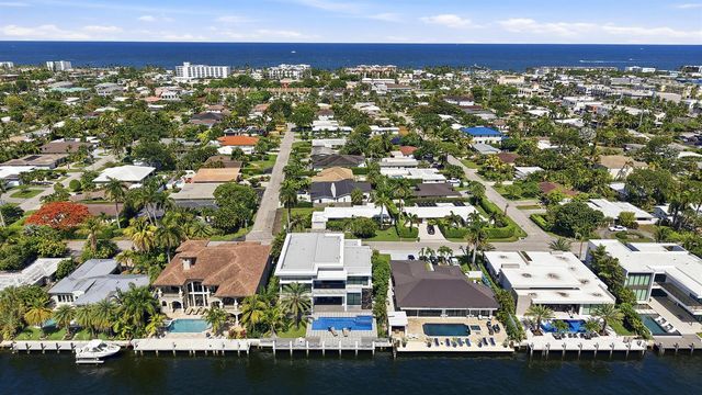 4454 W Tradewinds Avenue W, Lauderdale By The Sea, FL 33308