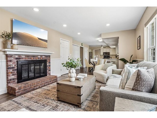 6103 E Long Circle N, Centennial, CO 80112