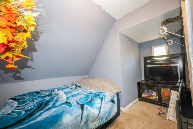 108 S Sullivan, Garrett, IN 46738