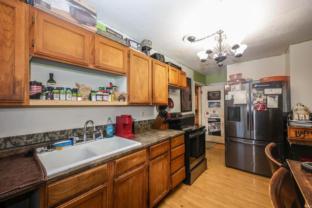 108 S Sullivan, Garrett, IN 46738