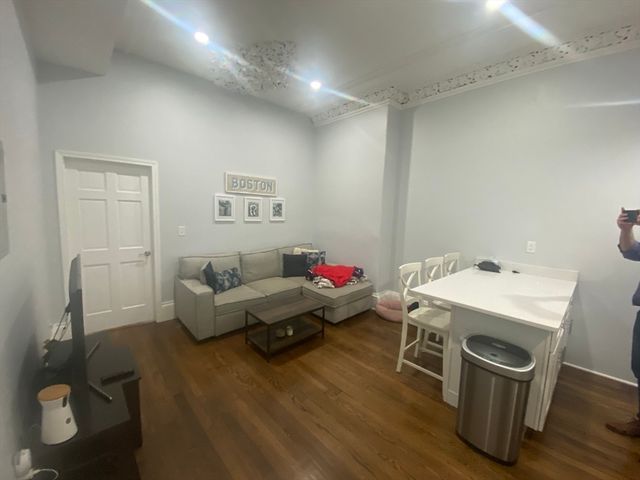 475 Massachusetts Ave 2, Boston, MA 02118