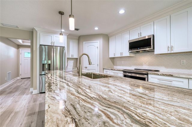 1183 CEDAR AVENUE, Englewood, FL 34223