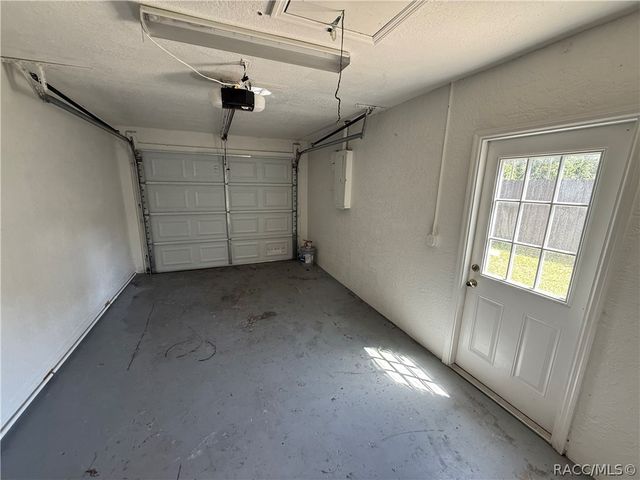 740 N Charles Avenue, Inverness, FL 34453