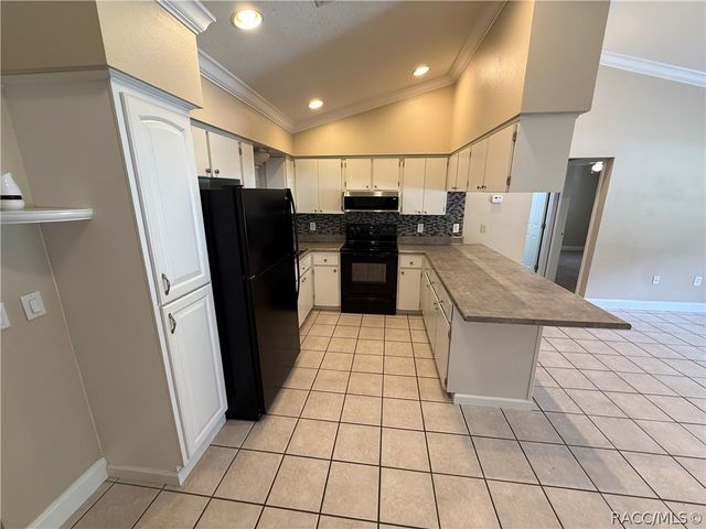 740 N Charles Avenue, Inverness, FL 34453