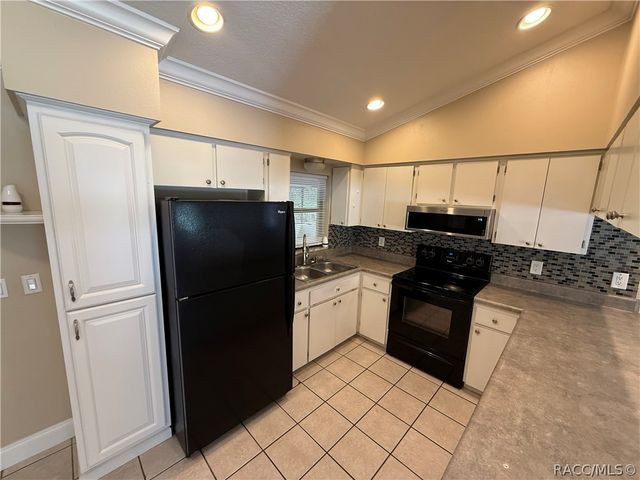 740 N Charles Avenue, Inverness, FL 34453