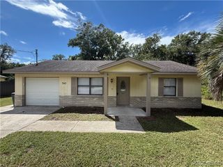 740 N Charles Avenue, Inverness, FL 34453