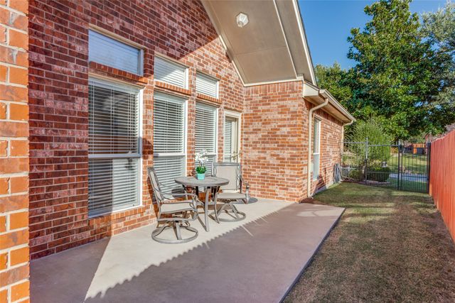 7128 White Tail Trail, Fort Worth, TX 76132