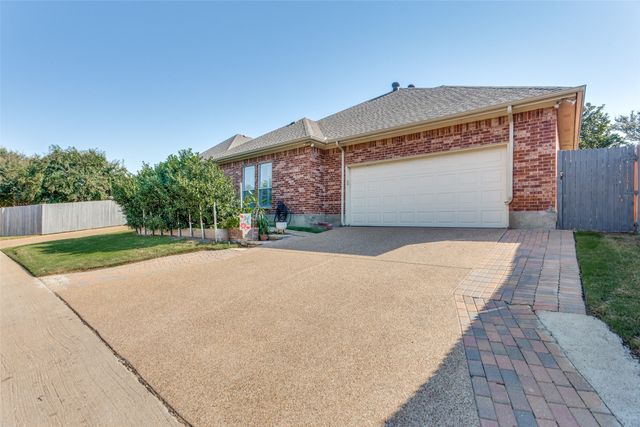 7128 White Tail Trail, Fort Worth, TX 76132