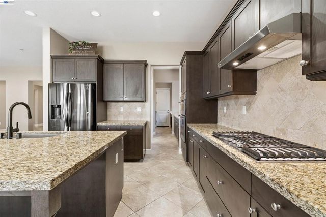 7313 Bay Harbor Way, Discovery Bay, CA 94505