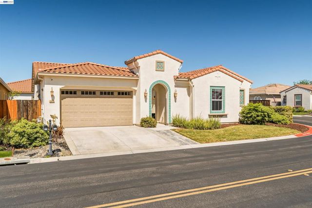 7313 Bay Harbor Way, Discovery Bay, CA 94505