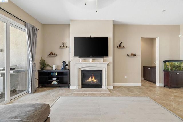 7313 Bay Harbor Way, Discovery Bay, CA 94505