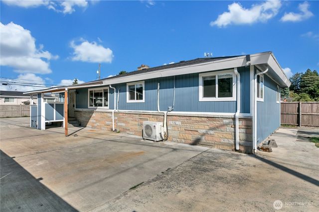 3501 S Webster St, Seattle, WA 98118