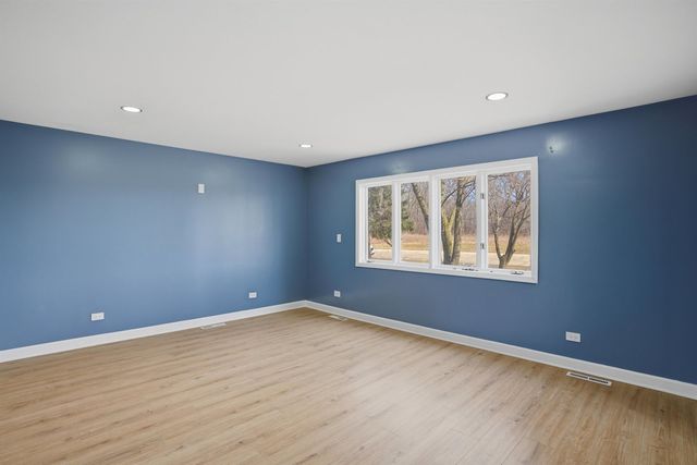 17N620 Ketchum Road, Hampshire, IL 60140