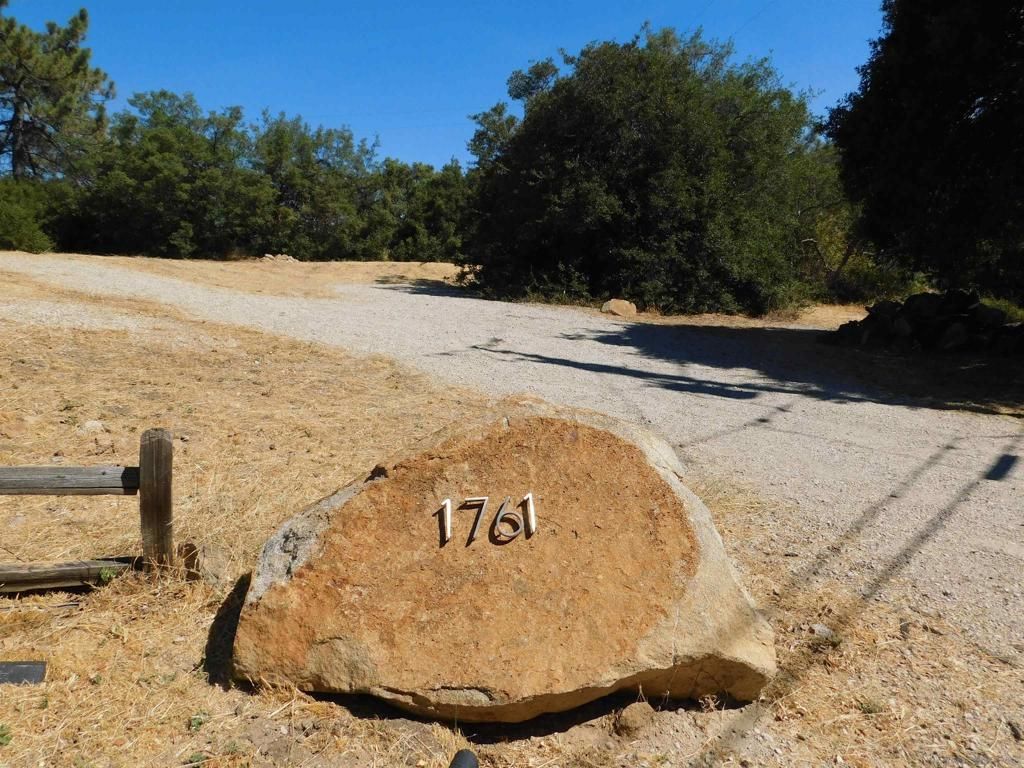 Image 10 of property listing at 1761 Whispering Pines Dr., Julian, CA 92036