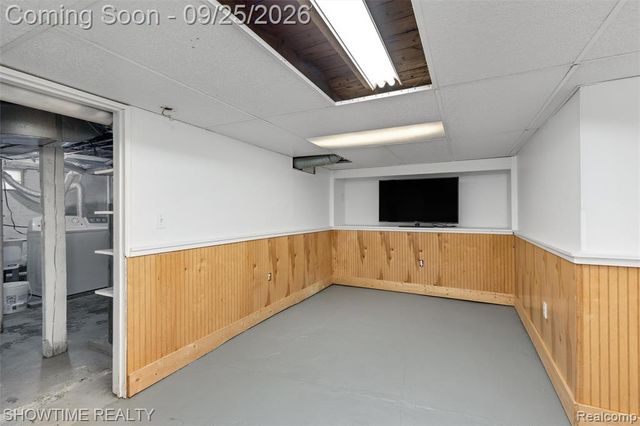 409 1st Street, Rochester, MI 48307