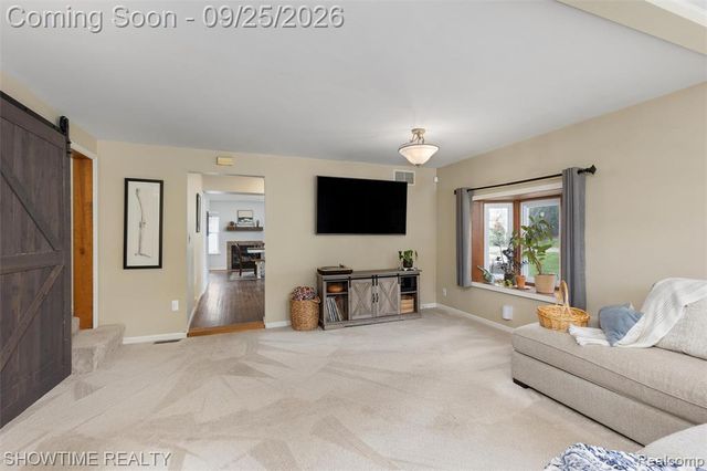 409 1st Street, Rochester, MI 48307