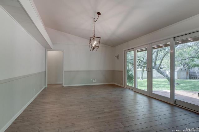 8811 Pineridge, San Antonio, TX 78217