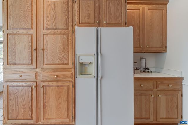 1480 STABLE LN, Charlottesville, VA 22903