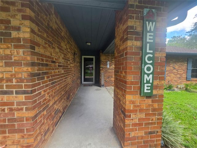 2417 S OAK PARK DRIVE, Deland, FL 32724