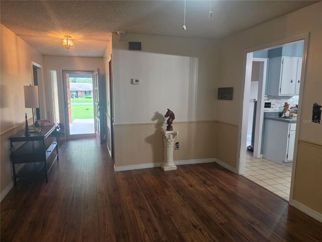 2417 S OAK PARK DRIVE, Deland, FL 32724