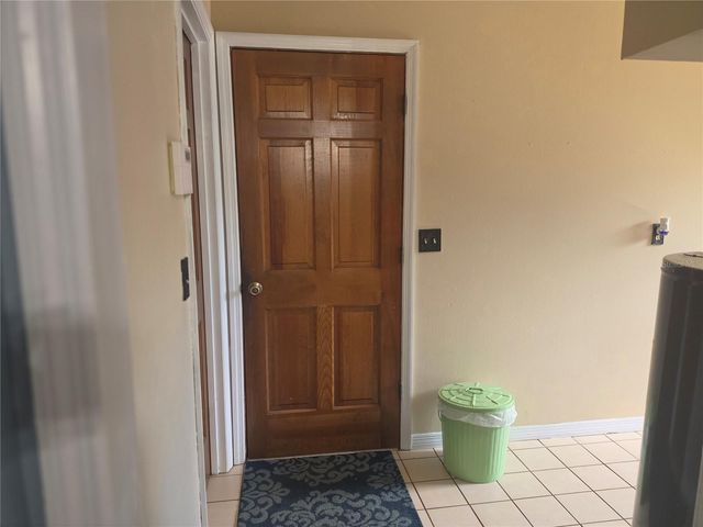 2417 S OAK PARK DRIVE, Deland, FL 32724