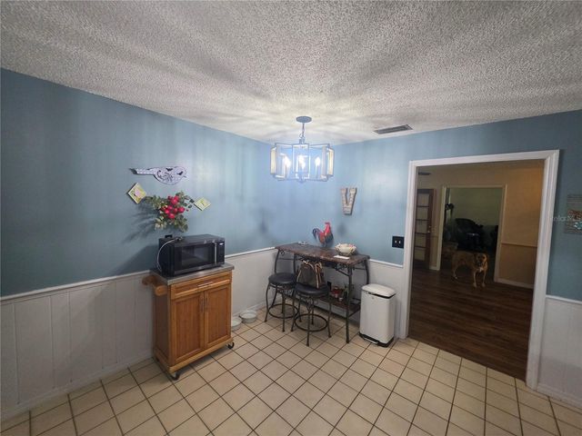 2417 S OAK PARK DRIVE, Deland, FL 32724
