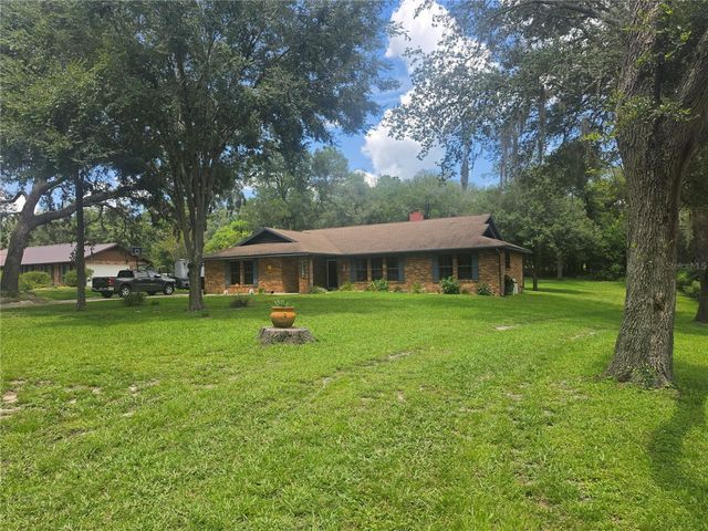2417 S OAK PARK DRIVE, Deland, FL 32724