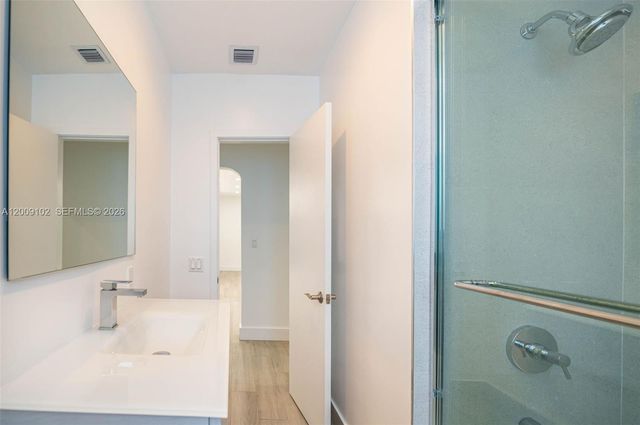 330 SW 27th Rd, Miami, FL 33129