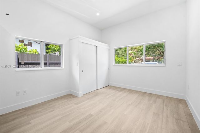 330 SW 27th Rd, Miami, FL 33129