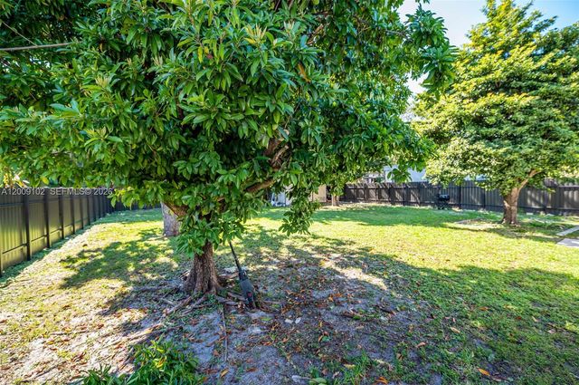 330 SW 27th Rd, Miami, FL 33129